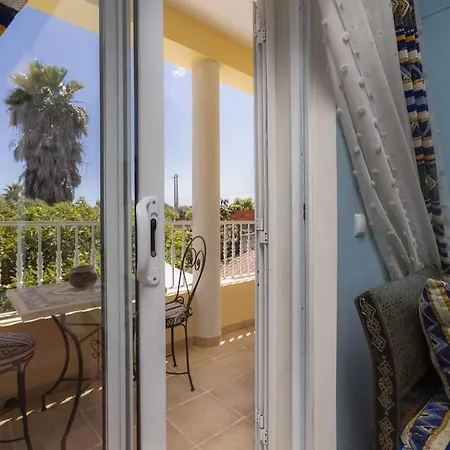 Vila Riad Latifa - Authentic Riad With Jacuzzi In Albufeira