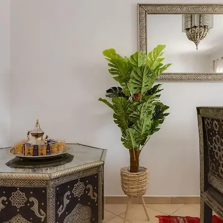 Riad Latifa - Authentic Riad With Jacuzzi In Villa Albufeira