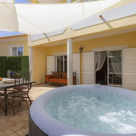 Riad Latifa - Authentic Riad With Jacuzzi In * Albufeira
