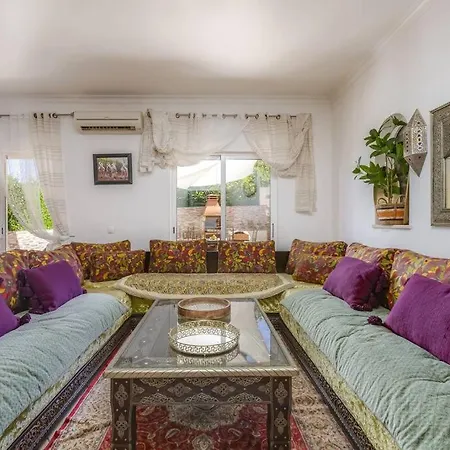 Riad Latifa - Authentic Riad With Jacuzzi In Villa